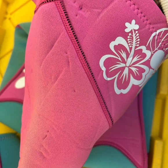 Billabong One Piece Swimwear Pink and Green - Picture 9 of 10